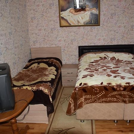 3 Room Flat In Tbilisi Exterior photo