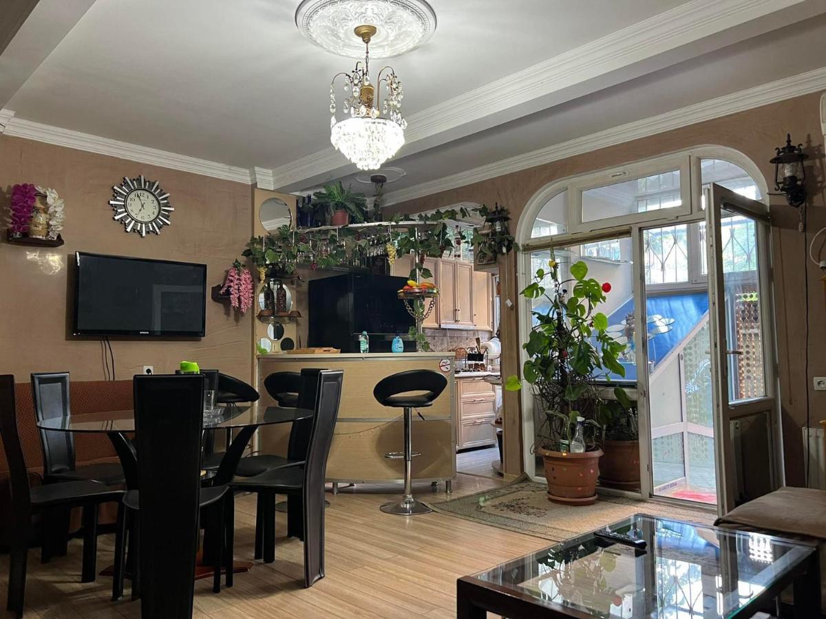 3 Room Flat In Tbilisi Exterior photo