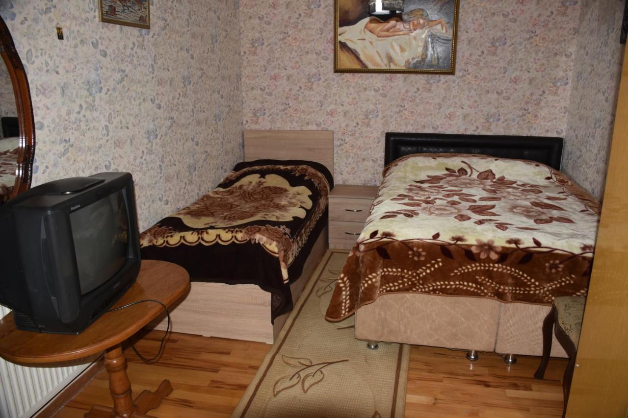 3 Room Flat In Tbilisi Exterior photo